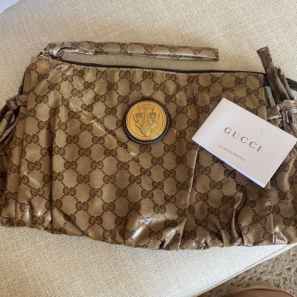 Authentic Vintage Gucci La Cura Del Prodotto Clutch Handbag Excellent Condition